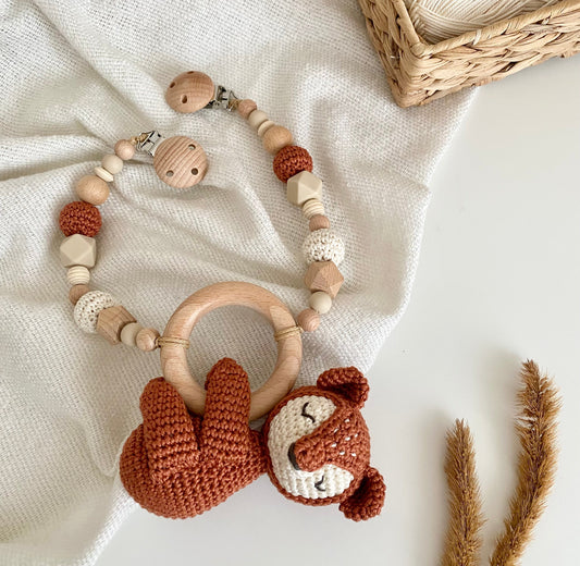 Kinderwagenkette Fuchs gehäkelt